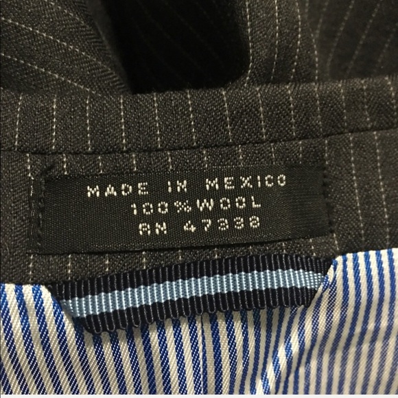 Tommy Hilfiger Gray Wool Pin Striped Blazer - Picture 5 of 6